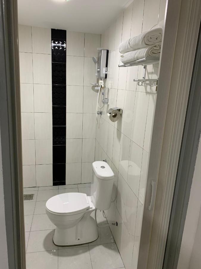 Orange Villa Hotel Near Palm Mall Seremban Ngoại thất bức ảnh