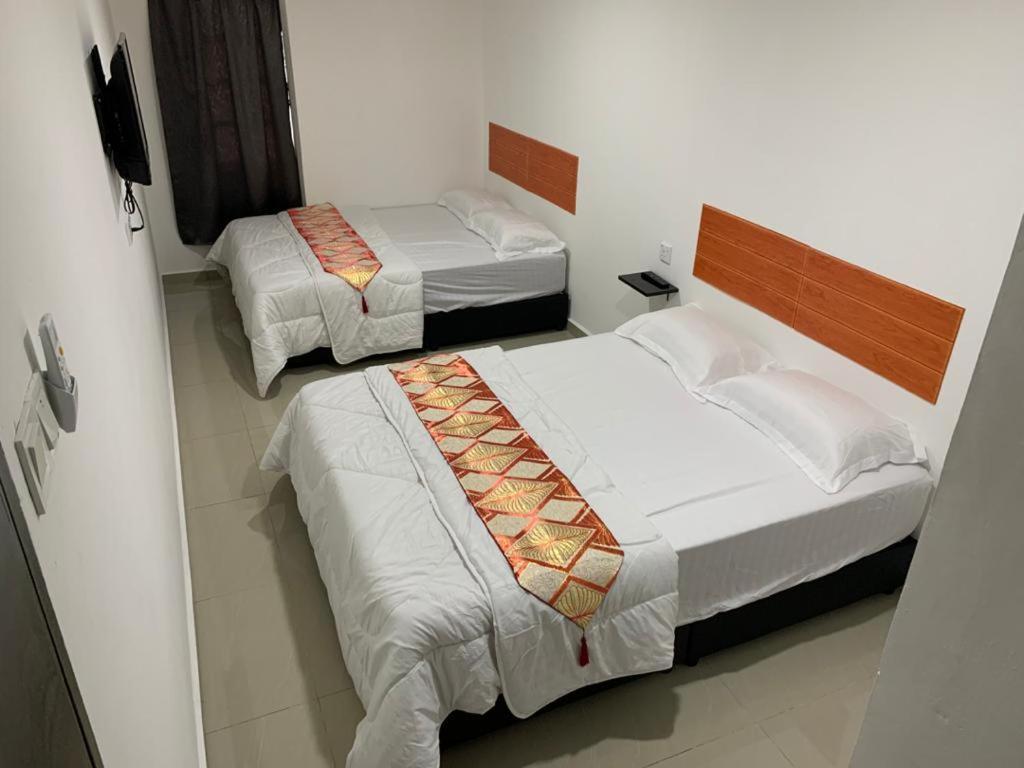 Orange Villa Hotel Near Palm Mall Seremban Ngoại thất bức ảnh